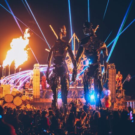 Mayan Warrior: Burning Man Icon est le moteur du changement avec les NFT