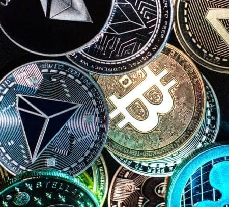 La géopolitique ne peut pas arrêter la crypto – les entrées de fonds hebdomadaires montent à 1,9 milliard de dollars