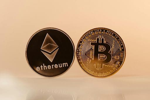 Ces cryptos font partie des plus tradées en 2026 et on comprend mieux pourquoi